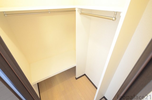 収納　同タイプ物件の画像となります。