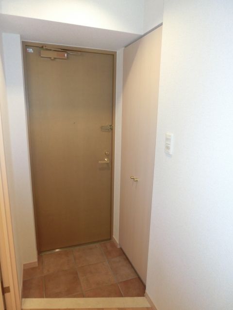 玄関　シューズボックス付き玄関