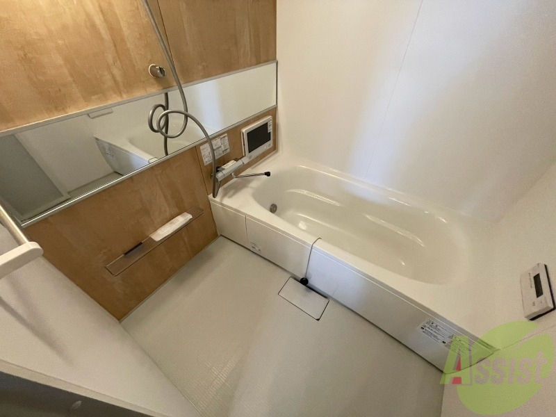 バス・シャワールーム　お風呂になります。一日の疲れを癒してくださいね。