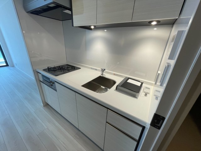 キッチン　※別部屋参考写真