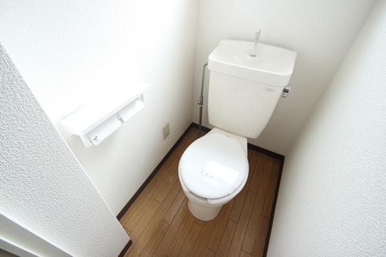 トイレ　※別部屋の写真です