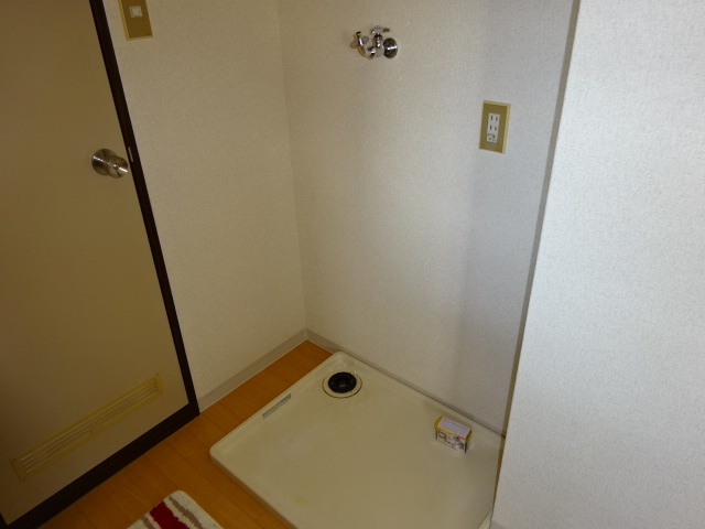 その他　洗濯機置き場