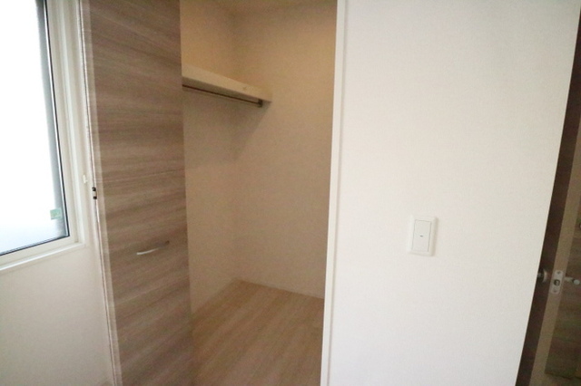 収納　ウォークインクローゼット