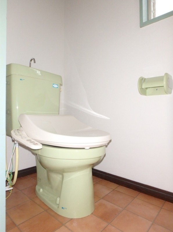 トイレ　図面と現状が相違がある場合には現状を優先