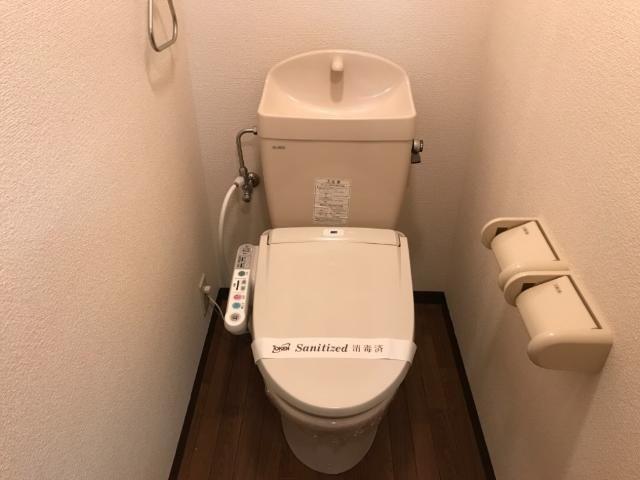 トイレ　シャワー付トイレ