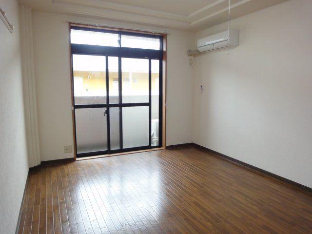 居室・リビング　洋室