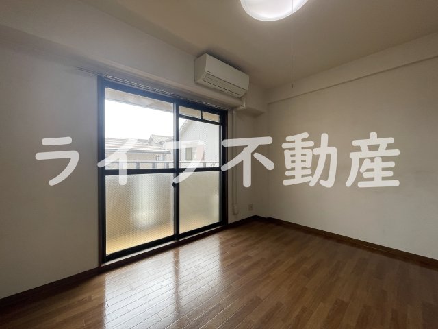 居室・リビング　使いやすい居間です