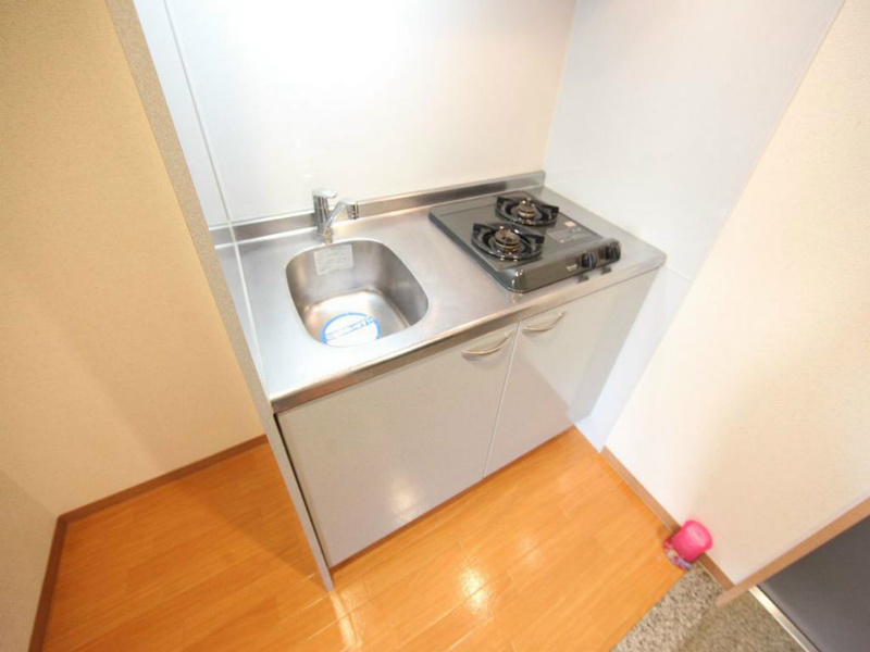 キッチン　システムキッチン　（ガス2口コンロ付）