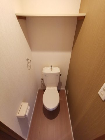 トイレ　※同タイプ室内写真