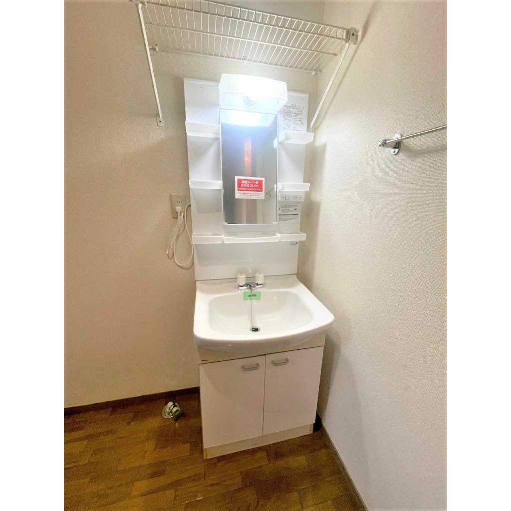 洗面設備　※写真は201のもの