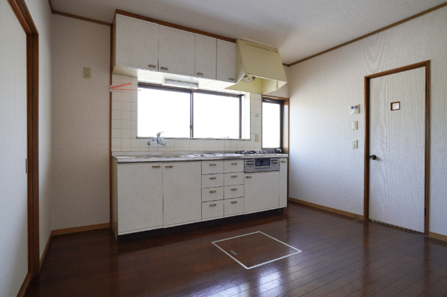 キッチン　同じ敷地別なお部屋