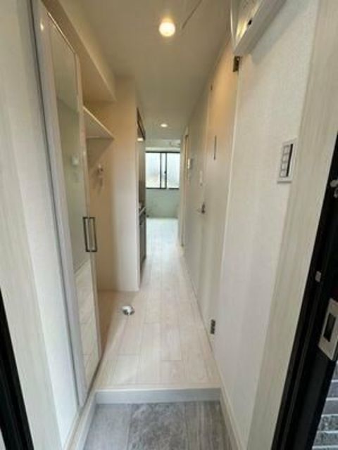 玄関　玄関から見たお部屋です♪