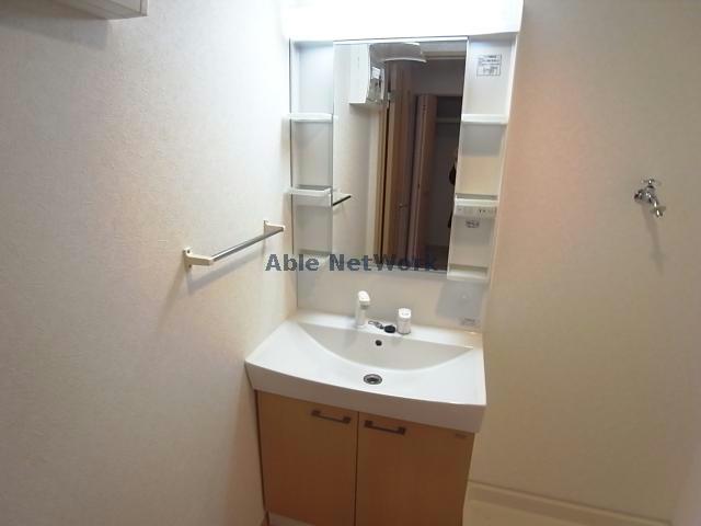 洗面設備　洗面台　※同型参照