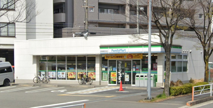 コンビニ　ファミリーマート 箕面繊維団地店（コンビニ）まで418m