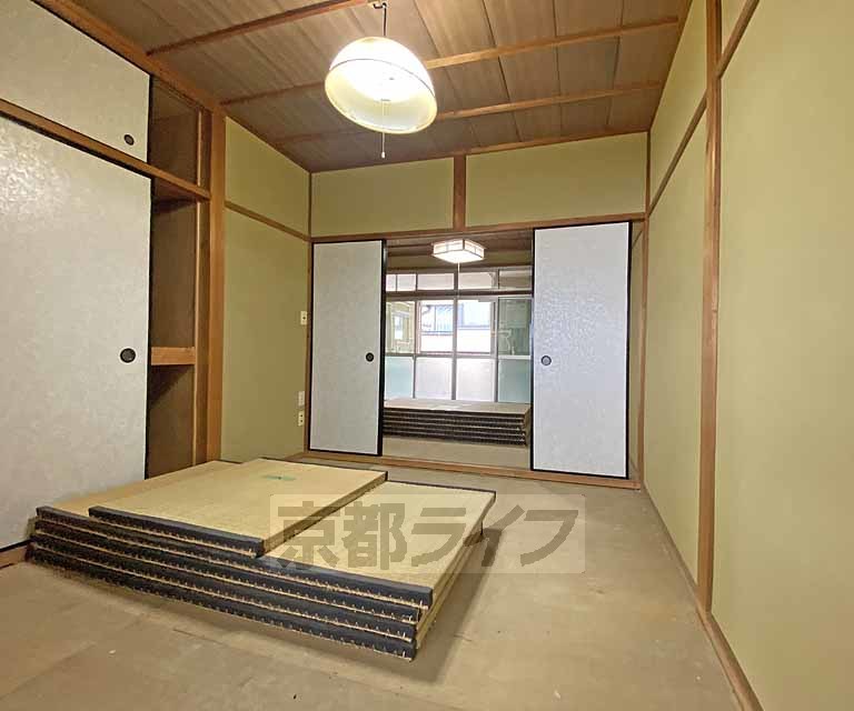 居室・リビング　地下鉄北山駅徒歩８分の区画整理された静かな住宅街です。...