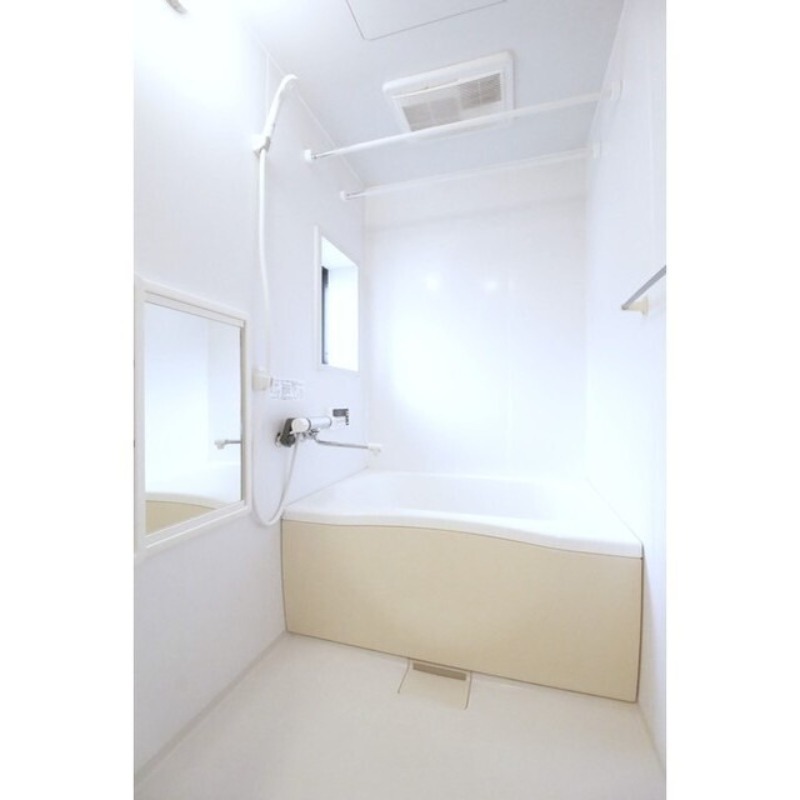 バス・シャワールーム　図面と現状に相違がある場合には現状を優先