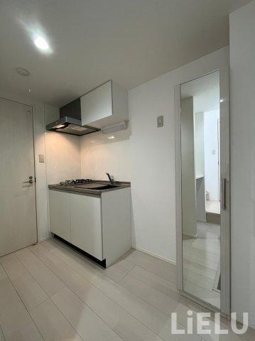 キッチン　同シリーズ物件のモデルルームになります※現況優先