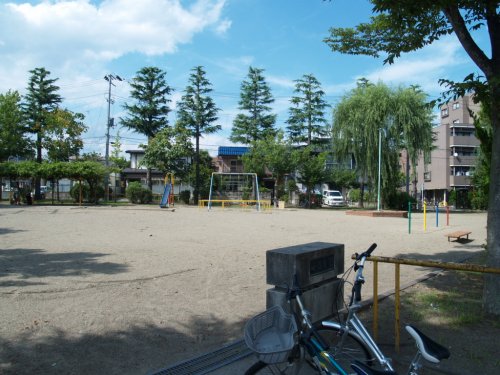 公園　小鶴公園（公園）まで418m