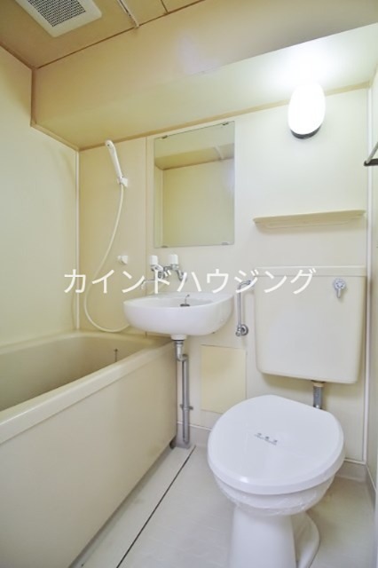 バス・シャワールーム