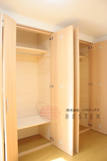 収納　※同建物内・別タイプの参考写真です。