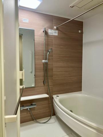 バス・シャワールーム