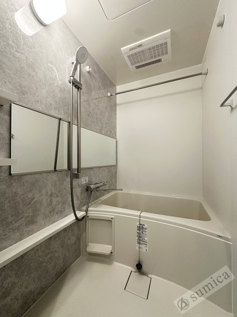 バス・シャワールーム　浴室暖房乾燥機付きバスルーム♪♪