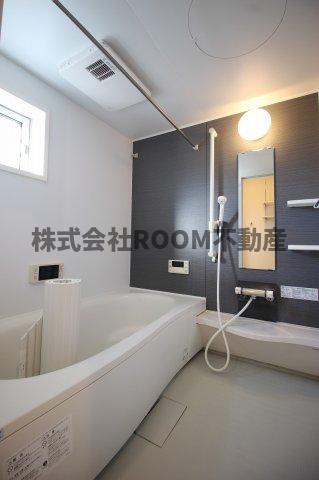 バス・シャワールーム　お風呂で日々の疲れを落としましょう