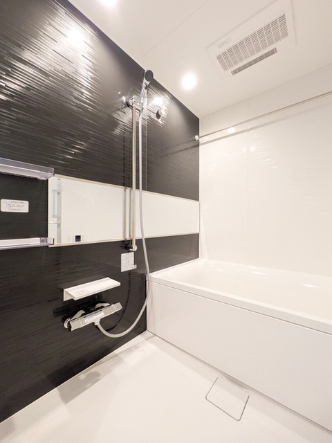 バス・シャワールーム　浴室