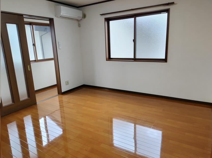 その他設備　洋室8帖