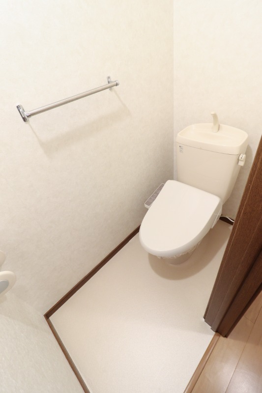 トイレ　図面と現状に相違がある場合には現状を優先