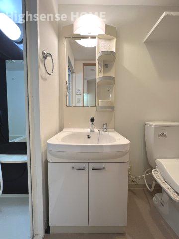 洗面設備　広い洗面スペース