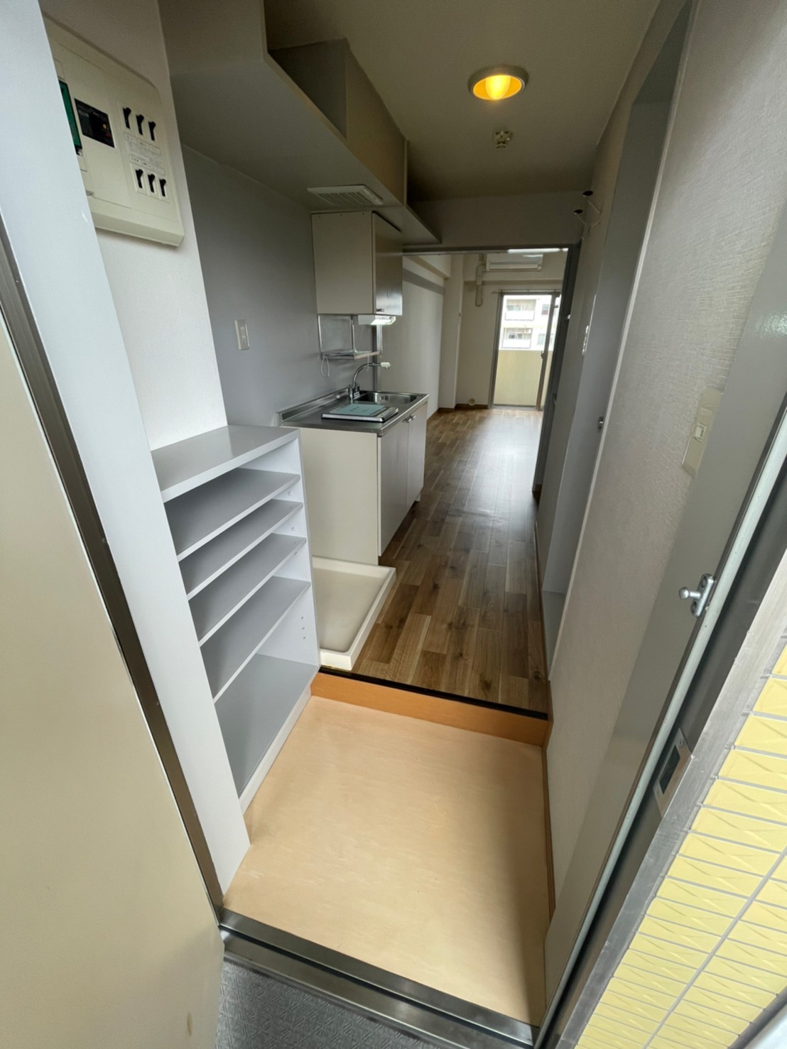 玄関　※参考写真