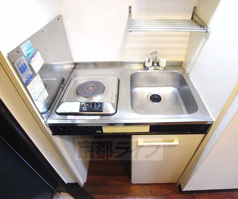 キッチン　コンパクトキッチンです。