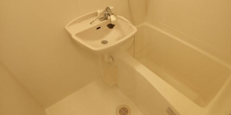 バス・シャワールーム　洗面