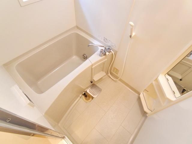 バス・シャワールーム　☆追焚きバス☆