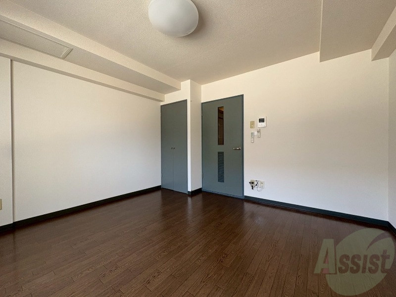 居室・リビング　広くてキレイなお部屋が広がっていて、充実した生活が送れそう。