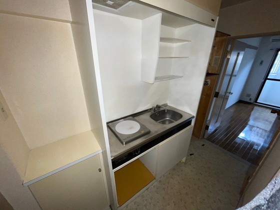 キッチン　※別部屋の写真です