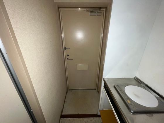 玄関　※別部屋の写真です