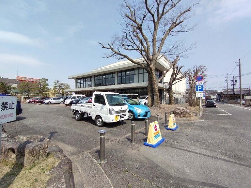 その他　せきれいホール（その他）まで377m