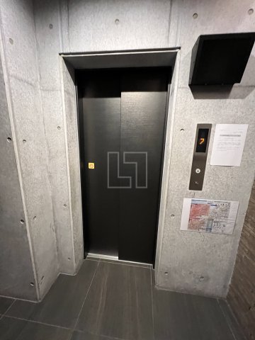 エントランス　アール大阪グランデ　エントランス