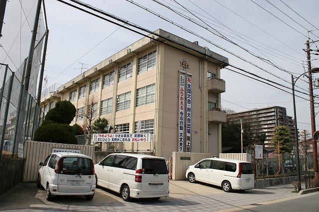 中学校　精華町立精華中学校（中学校）まで2512m