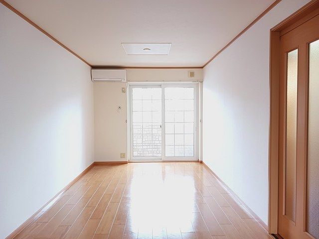 居室・リビング　おしゃれな居間です