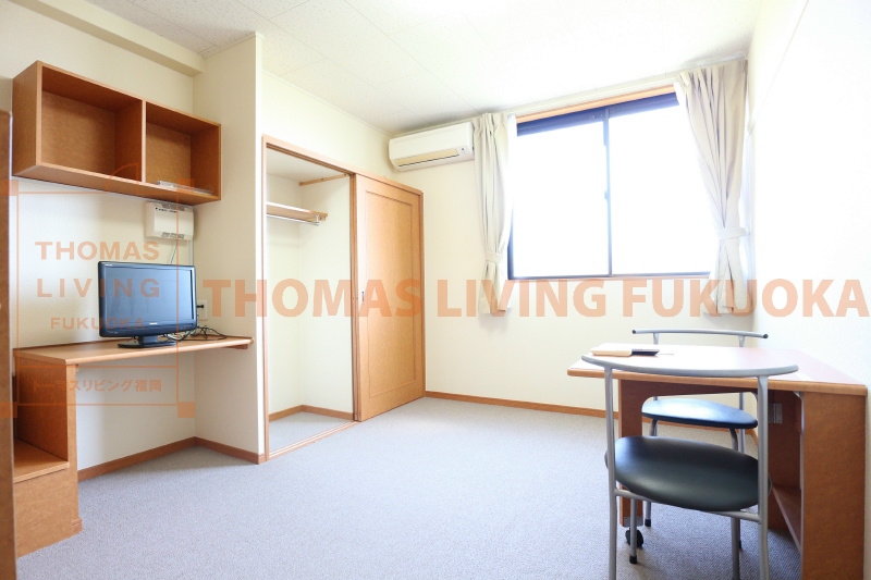 居室・リビング　写真は同型シリーズです。