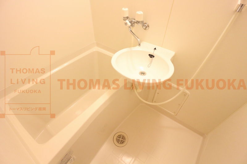 バス・シャワールーム　写真は同型シリーズです。