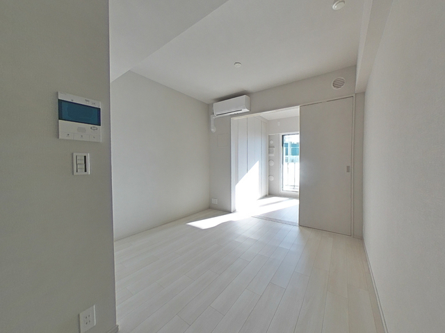 居室・リビング　※５階同間取り参考写真※