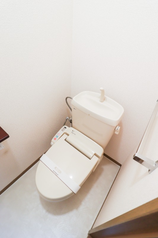 トイレ　図面と現状に相違がある場合には現状を優先