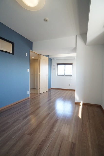 その他部屋・スペース　約１０畳洋室