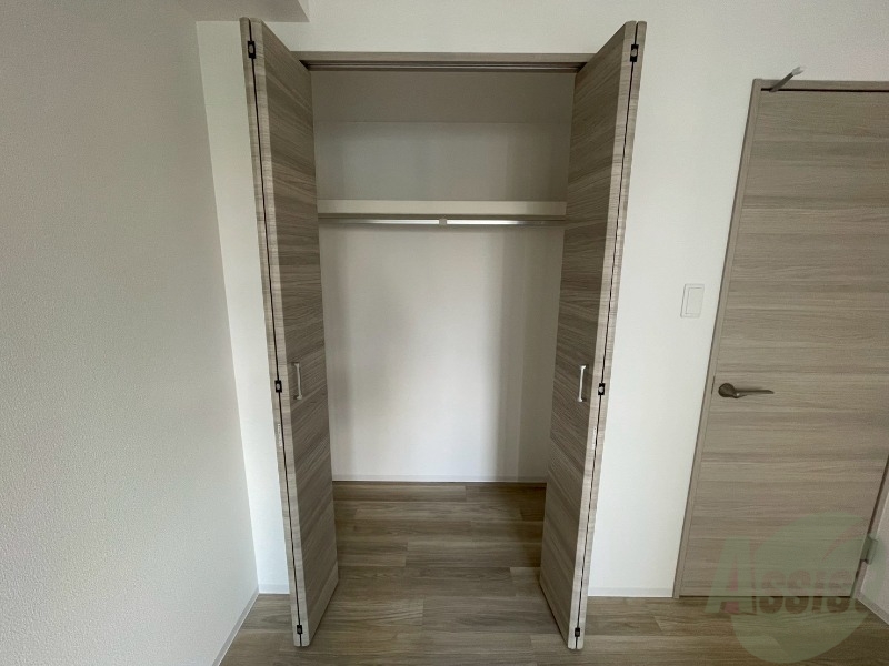 収納　洋室にはクローゼットがあるのですっきり片付きそうです。