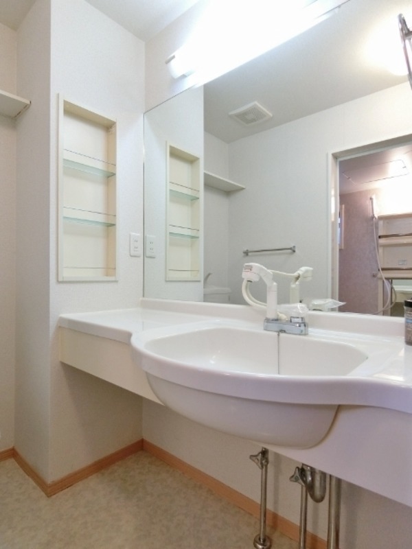 洗面設備　図面と現状に相違がある場合には現状を優先