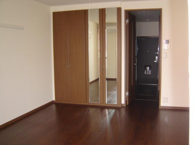 居室・リビング　廊下